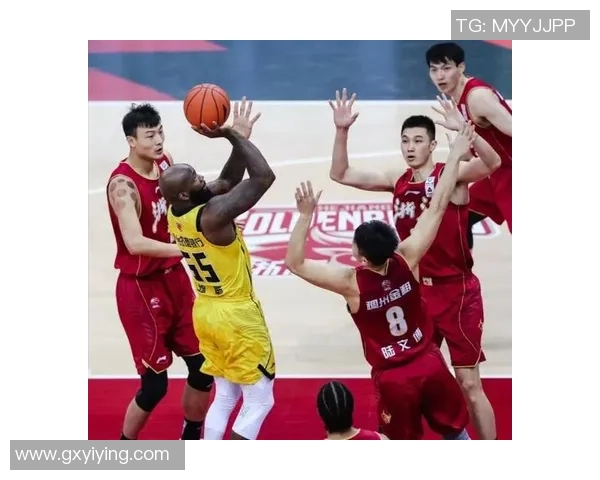 重庆篮球队强势领跑大满贯积分榜以97分稳居第一位置