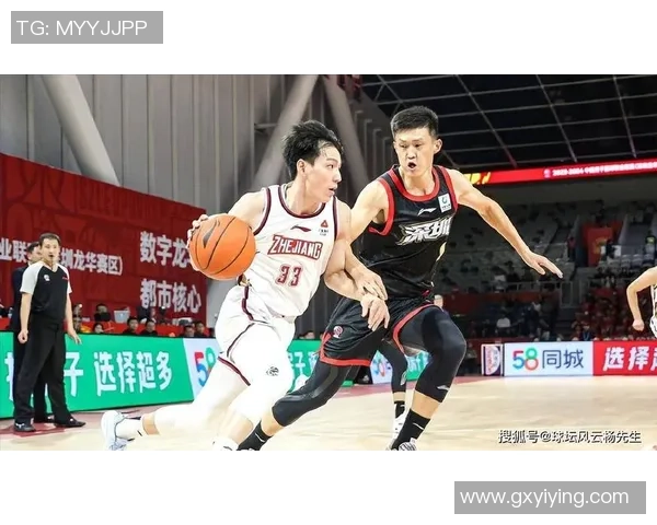 深圳篮球队选拔赛表现分析:意识与团队协作的关键因素探讨 深圳篮球队选拔赛表现分析:意识与团队协作的关键因素探讨